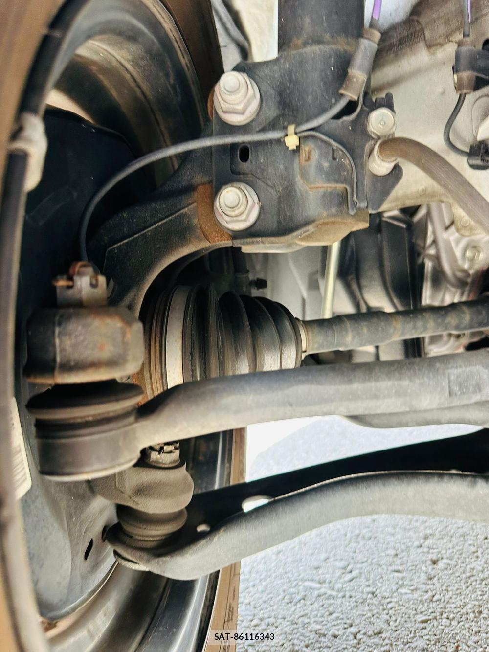 Toyota VITZ 2019 5852478-34