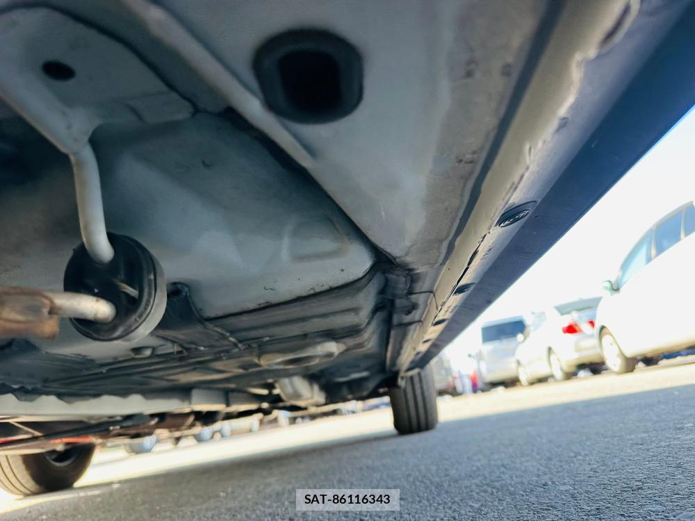 Toyota VITZ 2019 5852478-38