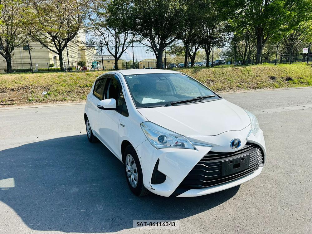 Toyota VITZ 2019 5852478-6