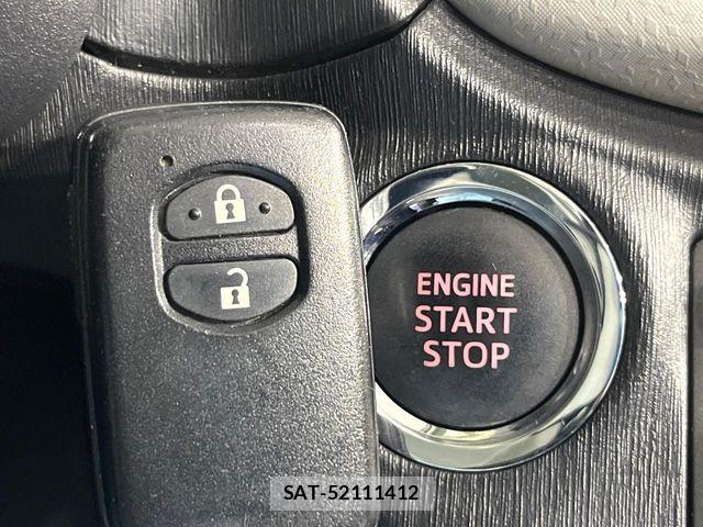 Toyota VITZ 2012-03 6220911-4
