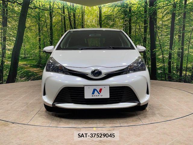 Toyota VITZ 2015-04 6220903-13