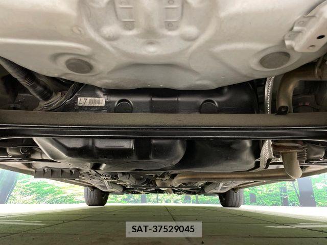 Toyota VITZ 2015-04 6220903-18