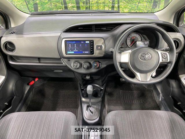 Toyota VITZ 2015-04 6220903-1