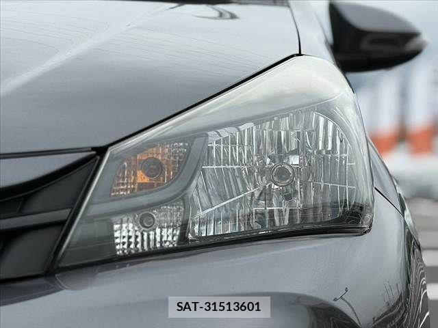 Toyota VITZ 2015-06 6615483-28