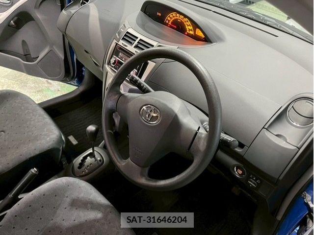 Toyota VITZ 2009-03 6674054-7