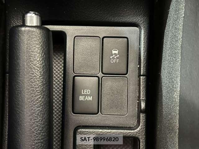 Toyota VITZ 2016-05 6674050-23