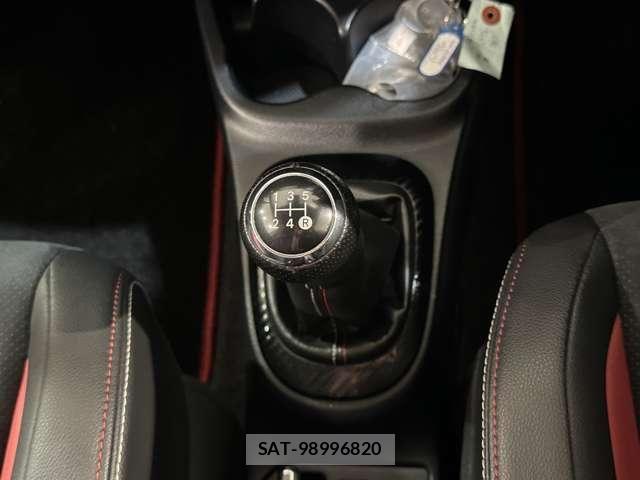 Toyota VITZ 2016-05 6674050-24