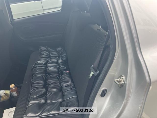 Toyota VITZ 2019-12 6678639-7