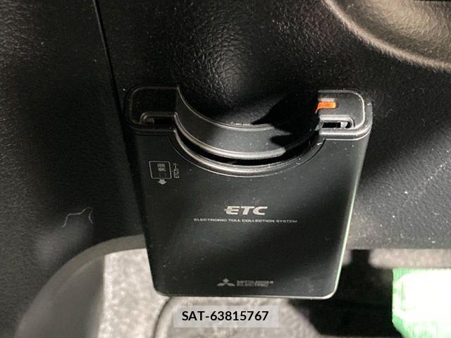 Toyota VITZ 2017-02 6678640-4