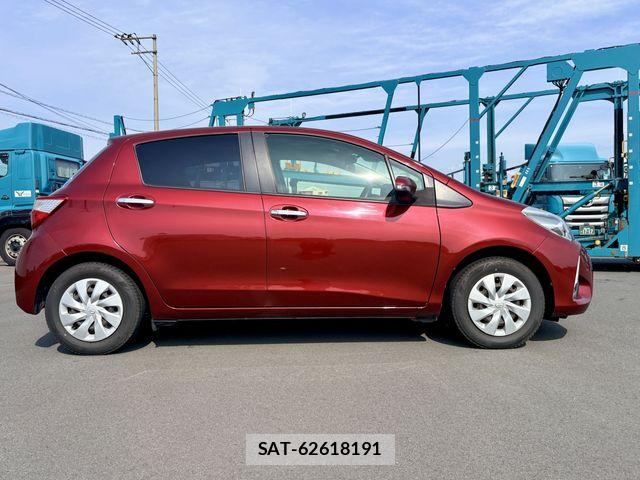 Toyota VITZ 2018-10 6717668-13