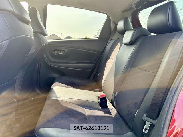 Toyota VITZ 2018-10 6717668-6