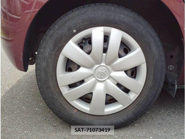 Toyota VITZ 2010-02 6753782-10