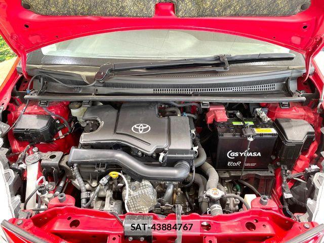 Toyota VITZ 2018-04 6817835-17