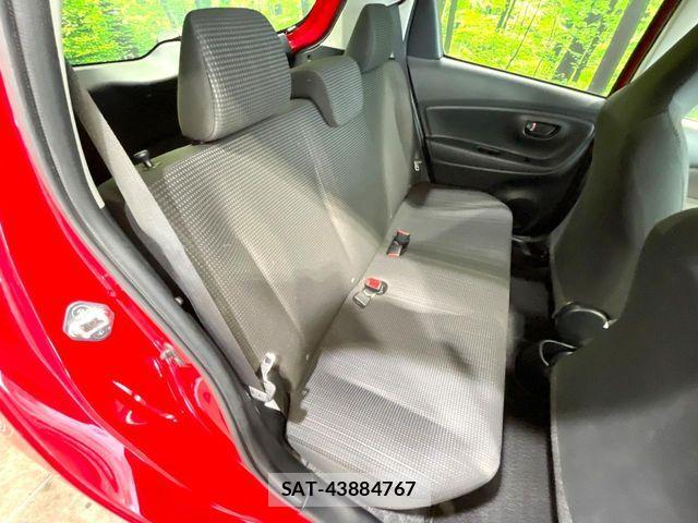 Toyota VITZ 2018-04 6817835-8
