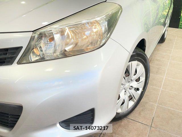 Toyota VITZ 2013-09 6914983-11