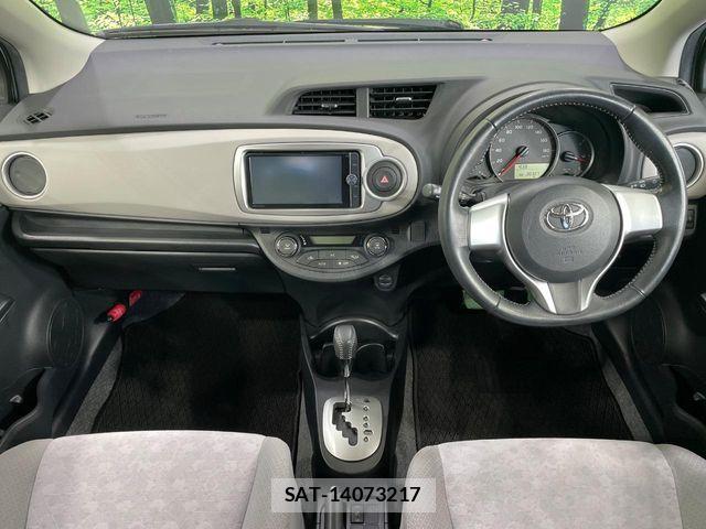 Toyota VITZ 2013-09 6914983-1