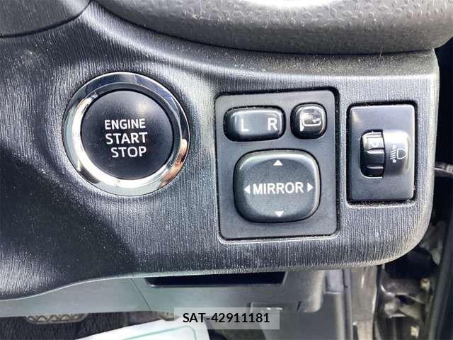 Toyota VITZ 2013-10 6919752-19