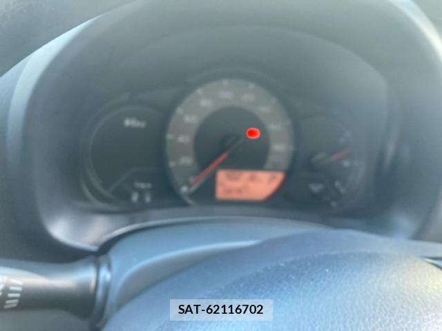 Toyota VITZ 2015-12 6914977-16