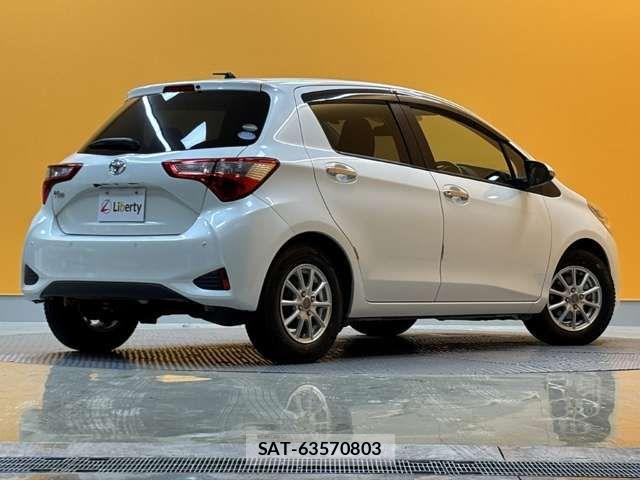 Toyota VITZ 2019-03 6914966-7