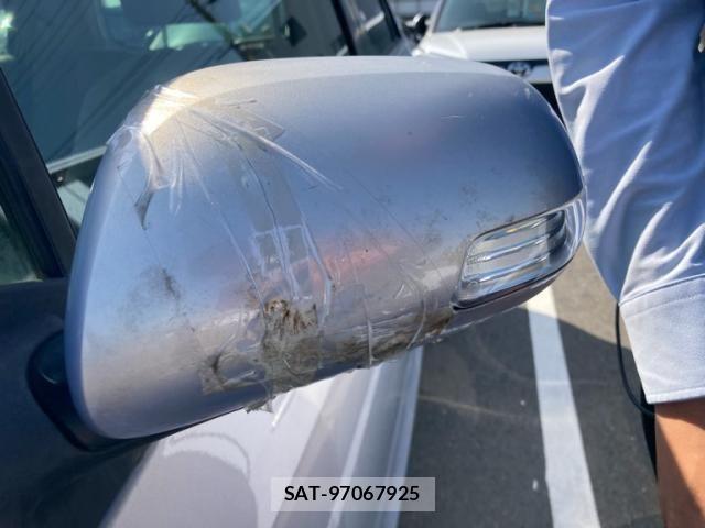 Toyota VITZ 2008-07 6914988-2
