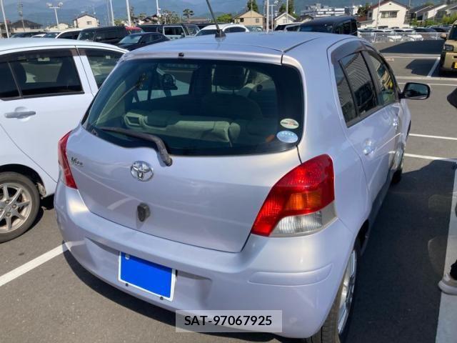 Toyota VITZ 2008-07 6914988-4