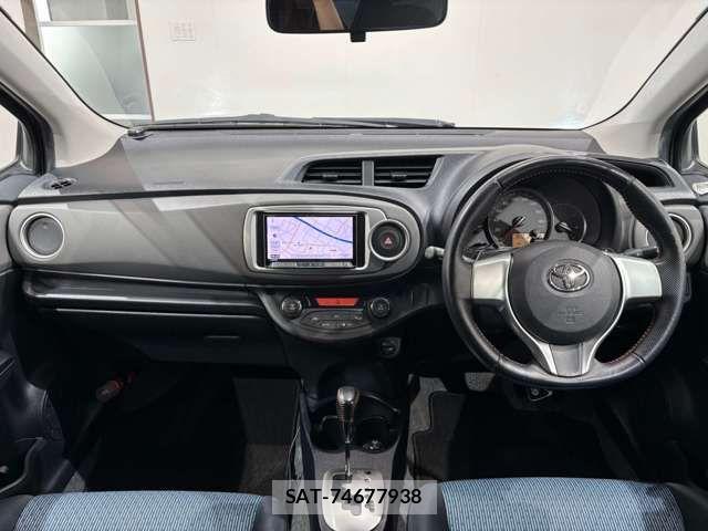 Toyota VITZ 2011-03 6999026-9