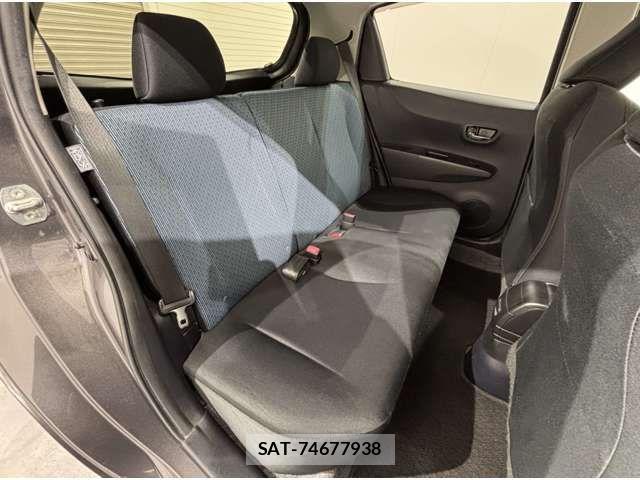 Toyota VITZ 2011-03 6999026-14