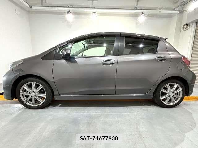 Toyota VITZ 2011-03 6999026-4