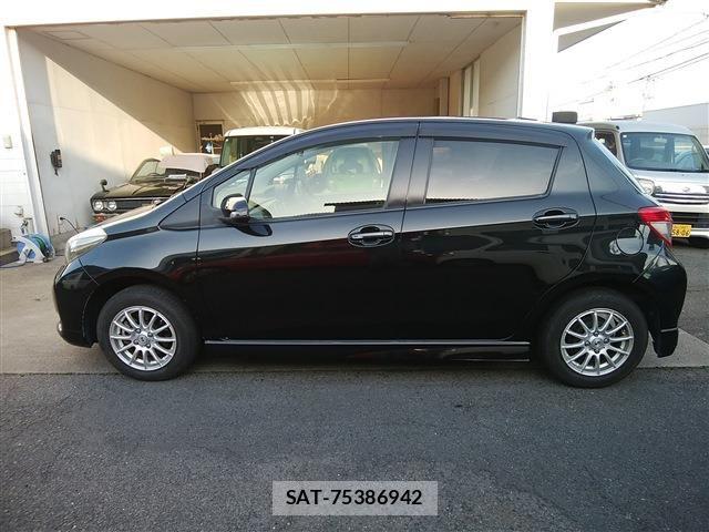Toyota VITZ 2012-06 6999047-5