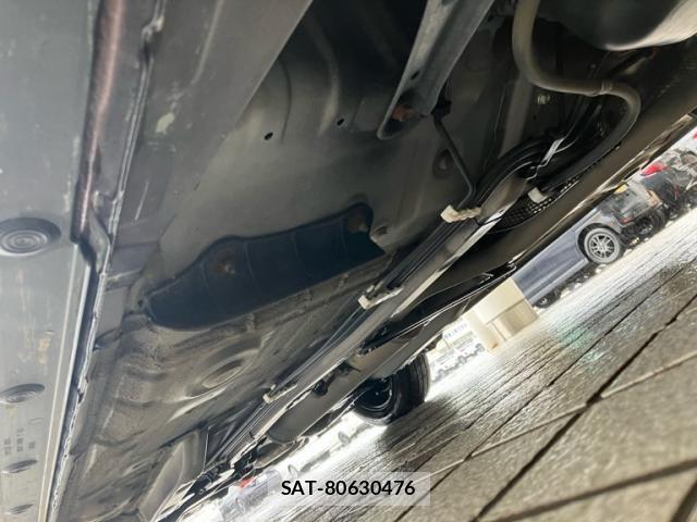 Toyota VITZ 2013-10 7021846-9