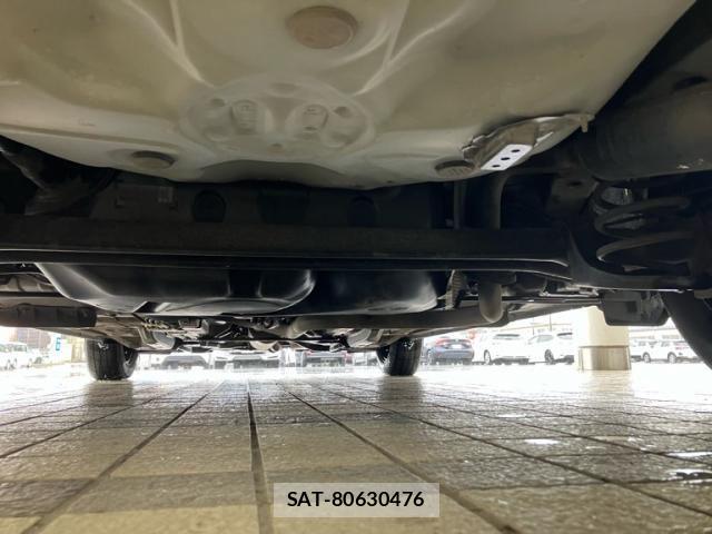 Toyota VITZ 2013-10 7021846-7
