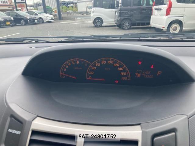 Toyota VITZ 2009-01 7061241-14