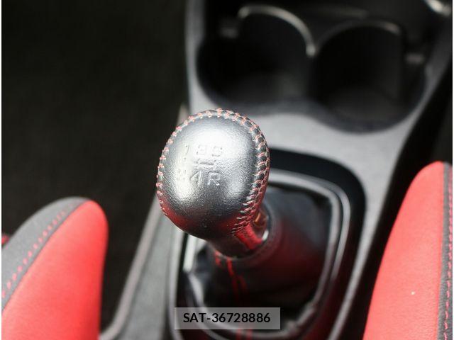Toyota VITZ 2013-10 7061224-18