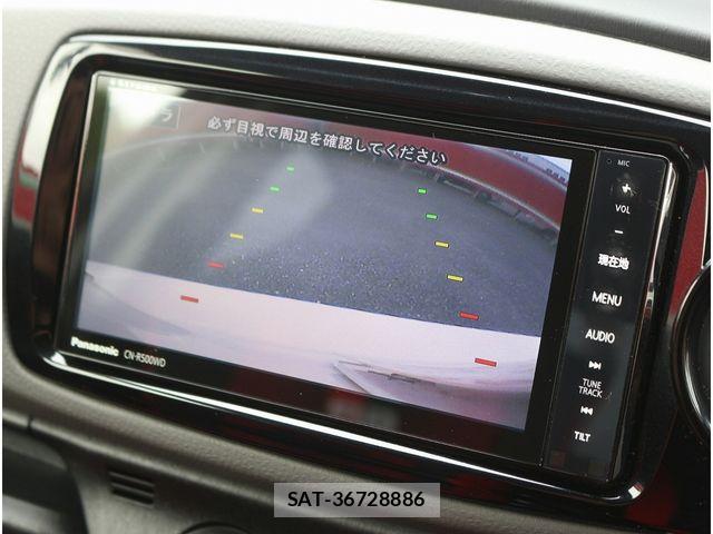 Toyota VITZ 2013-10 7061224-21