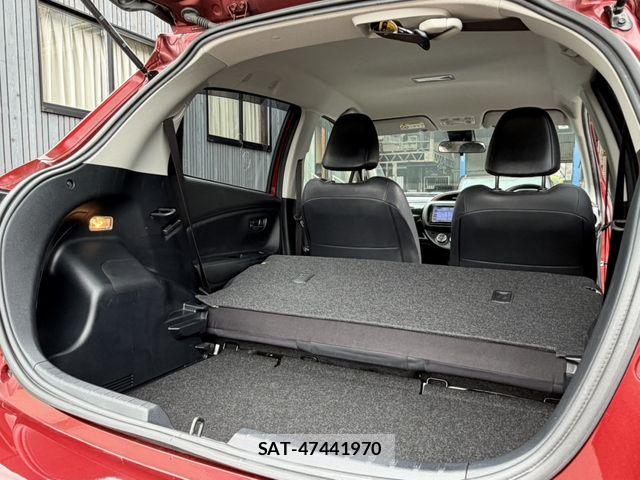 Toyota VITZ 2018-08 7061223-25