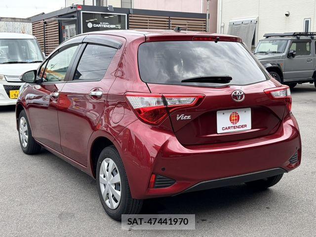 Toyota VITZ 2018-08 7061223-3