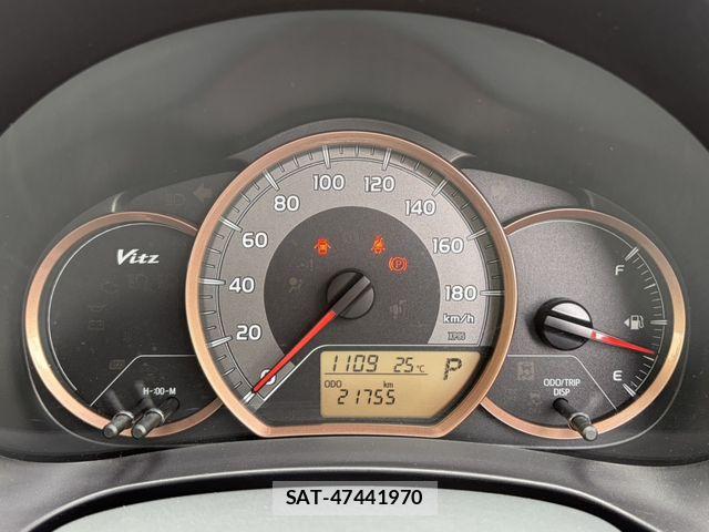 Toyota VITZ 2018-08 7061223-4