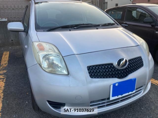 Toyota VITZ 2005-02 7061242-2