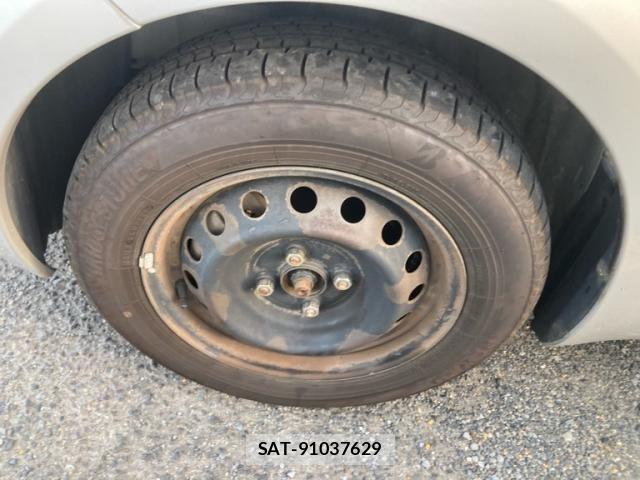 Toyota VITZ 2005-02 7061242-4