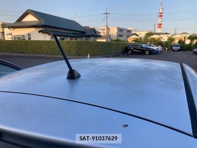 Toyota VITZ 2005-02 7061242-7