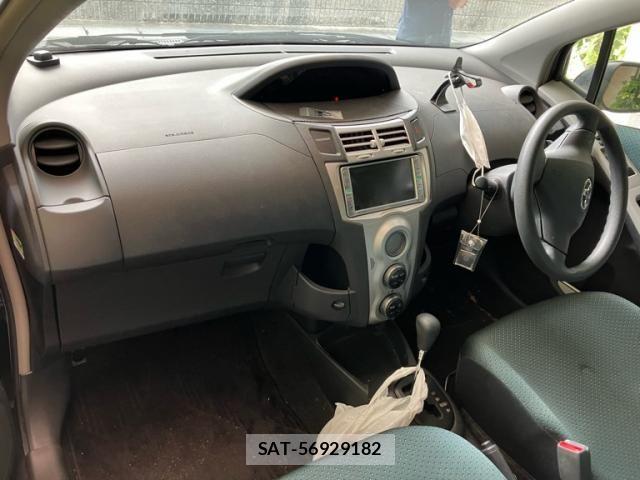 Toyota VITZ 2007-06 7061243-12