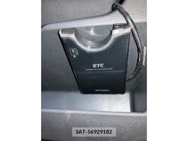 Toyota VITZ 2007-06 7061243-15