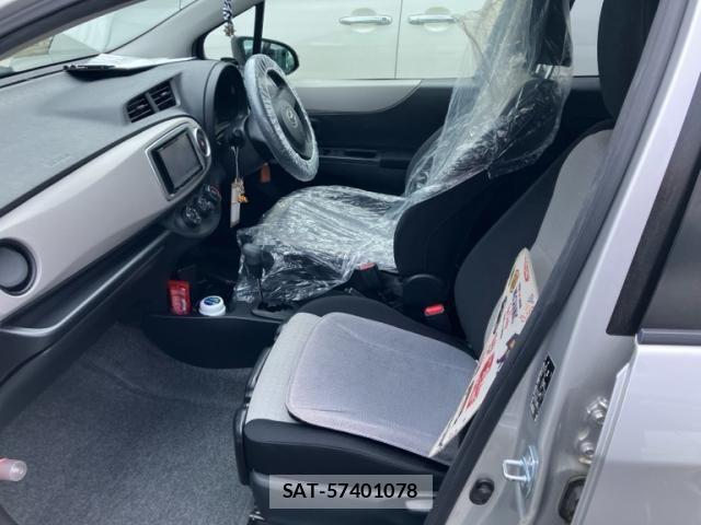 Toyota VITZ 2011-05 7061233-10