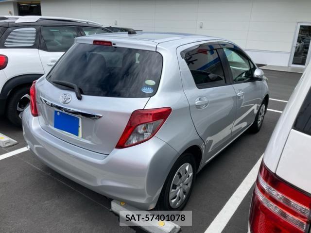 Toyota VITZ 2011-05 7061233-3