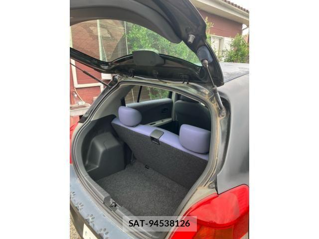 Toyota VITZ 2010-08 7061246-13