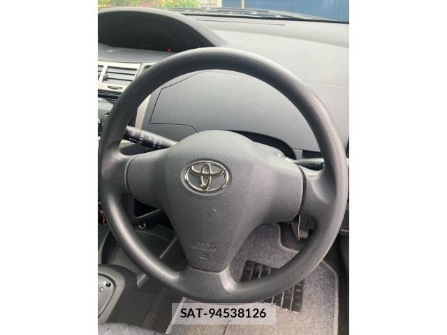 Toyota VITZ 2010-08 7061246-19