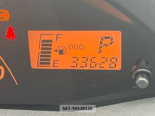 Toyota VITZ 2010-08 7061246-21