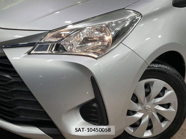Toyota VITZ 2017-06 7226724-11