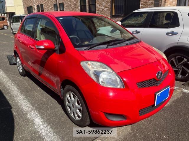Toyota VITZ 2009-10 7226692-0