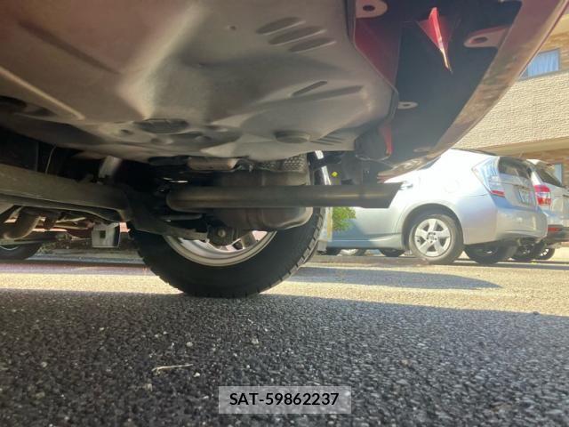 Toyota VITZ 2009-10 7226692-6
